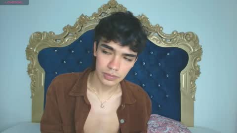 joecollins_ online show from October 23, 9:46 pm