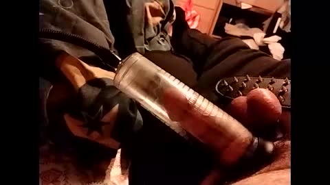 joedickie420 online show from February 3, 3:59 am