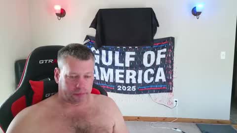 joejoe__ online show from May 15, 2:46 pm