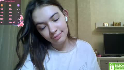 Jennifer online show from May 14, 6:37 pm