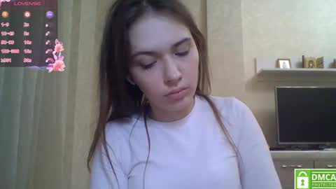 Jennifer online show from May 15, 8:27 pm