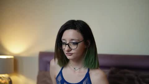  Joelle  online show from May 12, 8:06 pm