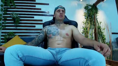     online show from October 18, 5:10 am