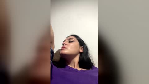 Snapshot of joha_naa02 chatting on February 20, 3:47 am joha_naa02 online show from February 20, 3:47 am