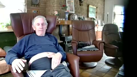 johan7 heet online show from December 17, 11:06 am