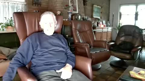 johan7 heet online show from December 19, 3:19 pm