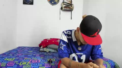 johan_and_antonella online show from November 13, 4:11 am