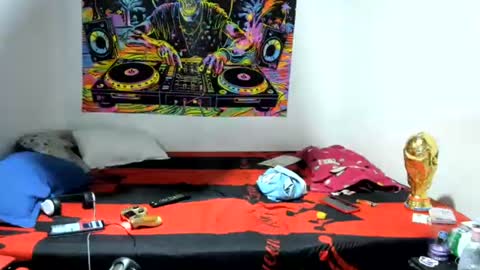 Snapshot of johan_and_antonella chatting on July 23, 2:53 am johan_and_antonella online show from July 23, 2:53 am