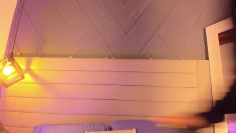 Snapshot of johan_gz_ chatting on March 15, 12:44 pm Johan online show from March 15, 12:44 pm