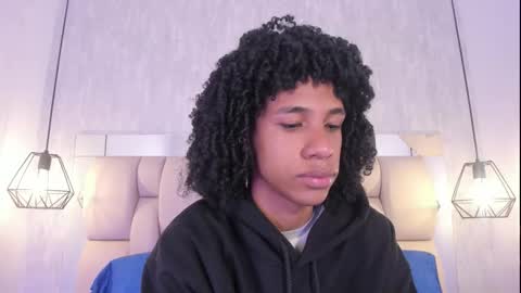 Snapshot of johan_gz_ chatting on March 18, 11:35 am Johan online show from March 18, 11:35 am