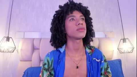 Snapshot of johan_gz_ chatting on March 21, 11:15 am Johan online show from March 21, 11:15 am