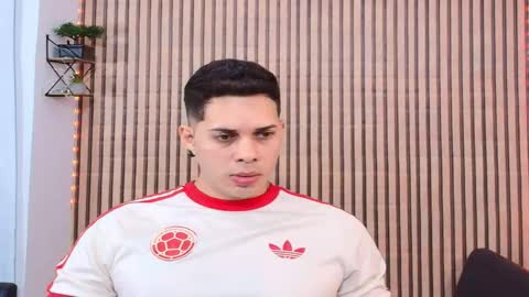 johan speitzer online show from February 16, 9:11 pm