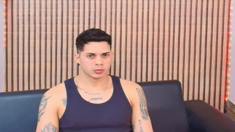 johan speitzer online show from February 25, 12:53 am