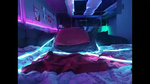 Johanna Sweet online show from January 4, 11:43 am