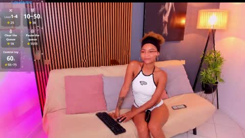 J O H A online show from April 6, 10:22 pm