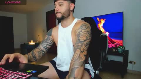 King -    online show from October 28, 12:25 am