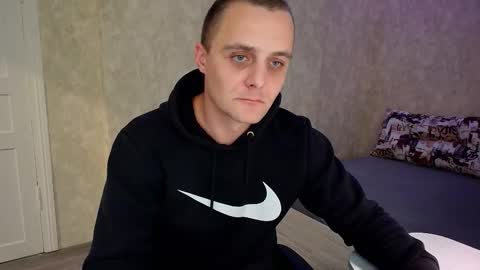 John online show from October 22, 9:36 pm