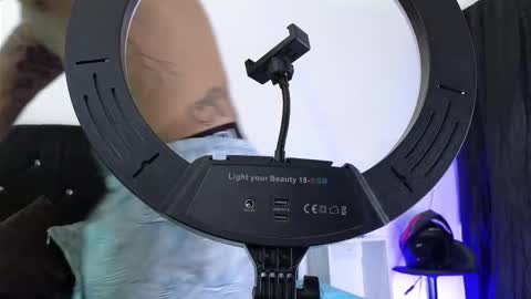 John  online show from September 30, 11:15 am