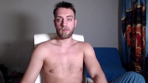 Snapshot of john_green77 chatting on January 18, 6:32 pm John online show from January 18, 6:32 pm