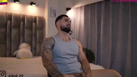 john online show from December 3, 1:35 am