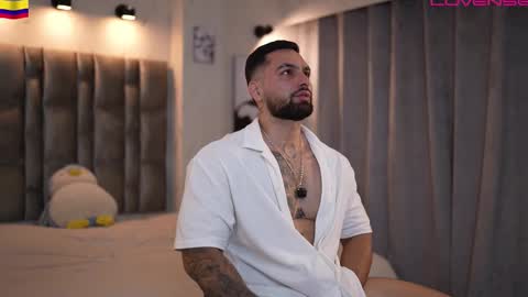 john online show from February 19, 9:22 pm