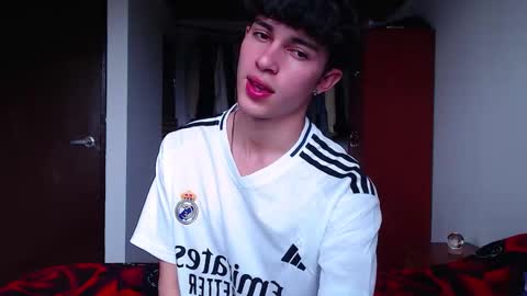 John Vichenso online show from September 16, 7:15 pm