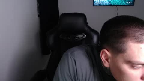 Snapshot of johnafterdark chatting on February 2, 5:17 am JAXX online show from February 2, 5:17 am