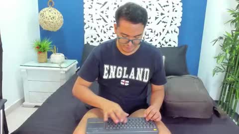 johnbelrose online show from February 12, 1:33 am