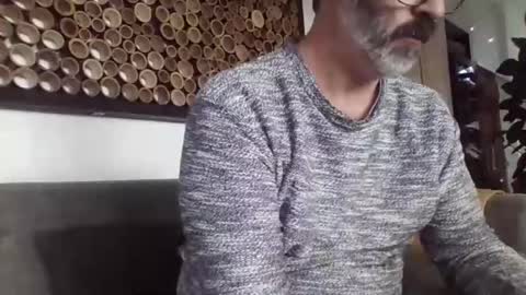 JohnBob online show from December 9, 10:43 am