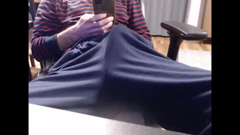 johnbongo online show from February 3, 9:20 pm