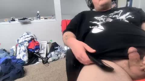 Snapshot of johnfernandez784 chatting on August 7, 3:03 pm johnfernandez784 online show from August 7, 3:03 pm