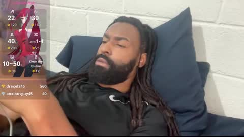 John Gabbana online show from October 7, 7:33 pm