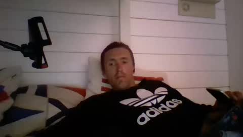 johngiaver3 online show from May 11, 12:55 pm