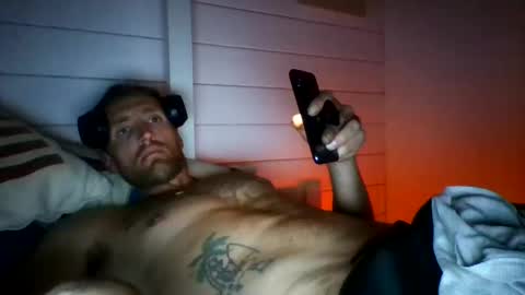 johngiaver3 online show from May 20, 12:39 am