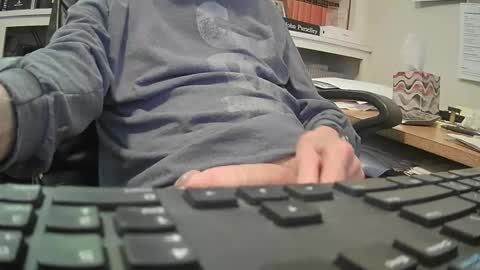 johngp777 online show from November 14, 9:02 pm