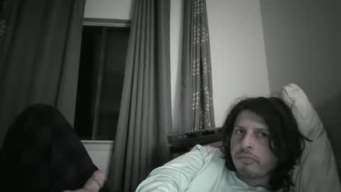 johnjohn online show from April 8, 1:05 am