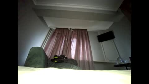 Snapshot of johnlong25cm chatting on March 23, 5:22 am johnlong25cm online show from March 23, 5:22 am