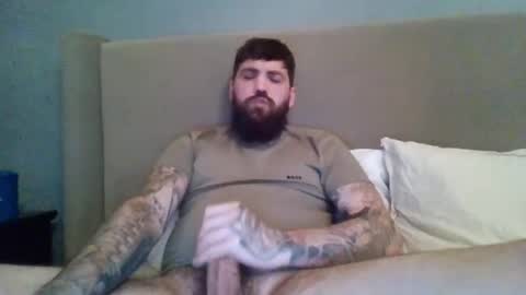 johnny2417 online show from February 12, 1:48 pm