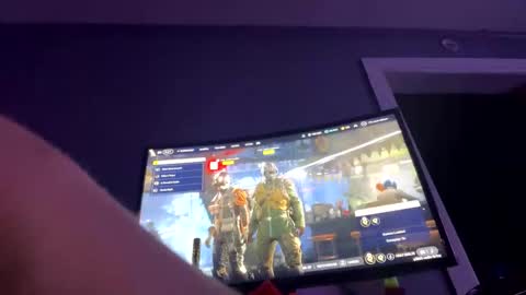 Snapshot of johnny981047 chatting on March 1, 2:24 am johnny981047 online show from March 1, 2:24 am