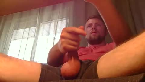 Snapshot of johnny_bravo82 chatting on May 30, 11:13 pm johnny_bravo82 online show from May 30, 11:13 pm