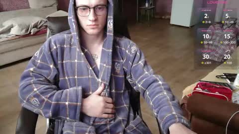 Johnny online show from May 5, 3:14 am