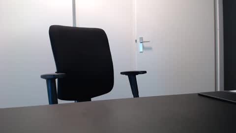 Snapshot of johnny_walker13 chatting on January 16, 3:24 pm Johnny Walker13 online show from January 16, 3:24 pm