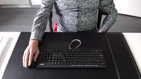 Snapshot of johnny_walker13 chatting on February 26, 3:41 pm Johnny Walker13 online show from February 26, 3:41 pm
