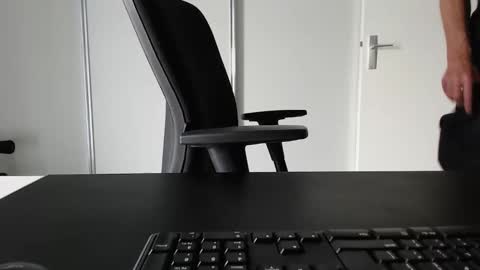 Snapshot of johnny_walker13 chatting on September 27, 11:26 am Johnny Walker13 online show from September 27, 11:26 am