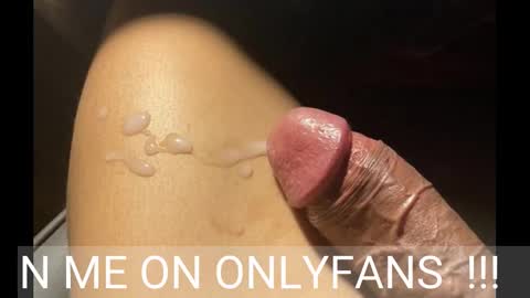 Snapshot of johnnyfun_xxx chatting on January 15, 4:36 am Johnnystrongarms online show from January 15, 4:36 am