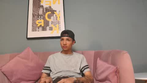 Snapshot of johnnystoorm chatting on October 18, 8:53 pm johnnystoorm online show from October 18, 8:53 pm
