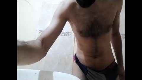 Snapshot of johnpop9090 chatting on March 27, 10:15 am johnpop9090 online show from March 27, 10:15 am