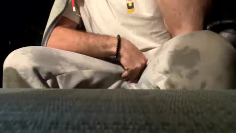 Snapshot of johnsmith2327 chatting on January 20, 2:43 am johnsmith2327 online show from January 20, 2:43 am