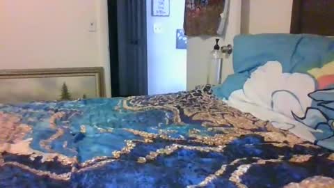 Snapshot of johnstone11111 chatting on February 16, 6:21 pm johnstone11111 online show from February 16, 6:21 pm