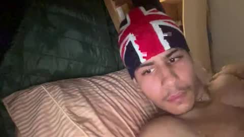 Snapshot of johnycash1101 chatting on April 6, 7:15 pm johnycash1101 online show from April 6, 7:15 pm